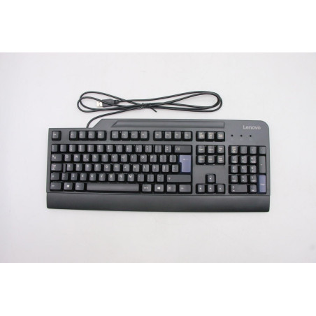 USB keyboard with ergonomic