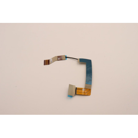 Embedded DisplayPort cable