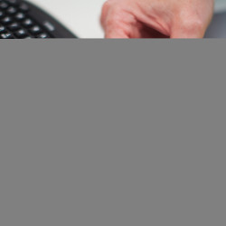 LabelManager 210D - QWERTZ | APLIUM