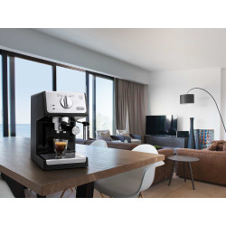 Cafetera Espresso DELONGHI ECP33.21.BK | APLIUM