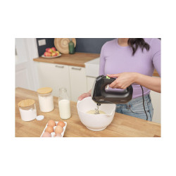 Batidora de reposteria BRAUN HM2110BK | APLIUM