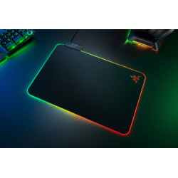 Razer Firefly V2 Negro Alfombrilla de ratón para juegos | APLIUM