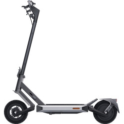 Navee S40 Electric Scooter | APLIUM