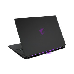 GIGABYTE AORUS MASTER 16 Portátil Gaming - 16.0“, 240Hz OLED | APLIUM