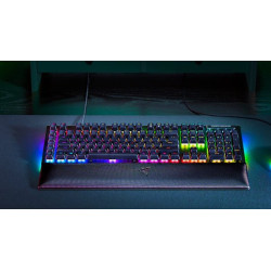 Teclado Razer Blackwidow V4 Green Switch (USA) (RZ03-0469010 | APLIUM