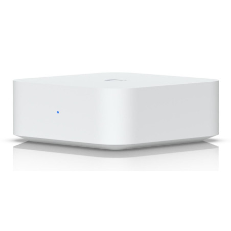 A digital audio streamer with
