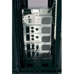 apc-symmetra-lx-16kva-on-line-6.jpg