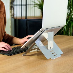 Riser laptop stand