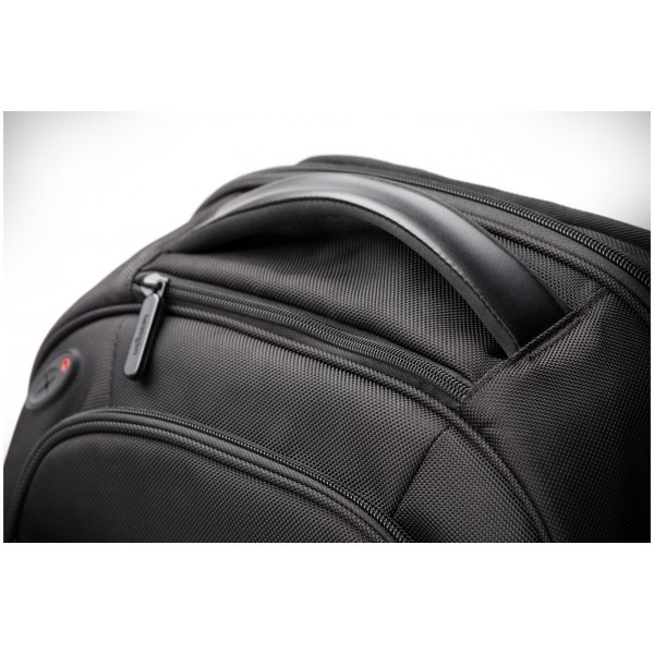 kensington-contour-2-0-17-pro-laptop-backpack-4.jpg