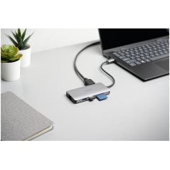 UH1400p USB-C   Mobile Hub