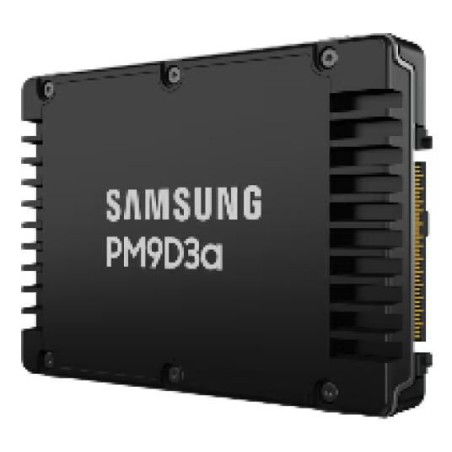 Pm9D3A 7.68 Tb 2.5" Pci