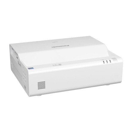 PT-CMZ50EJ WUXGA LCD 5200