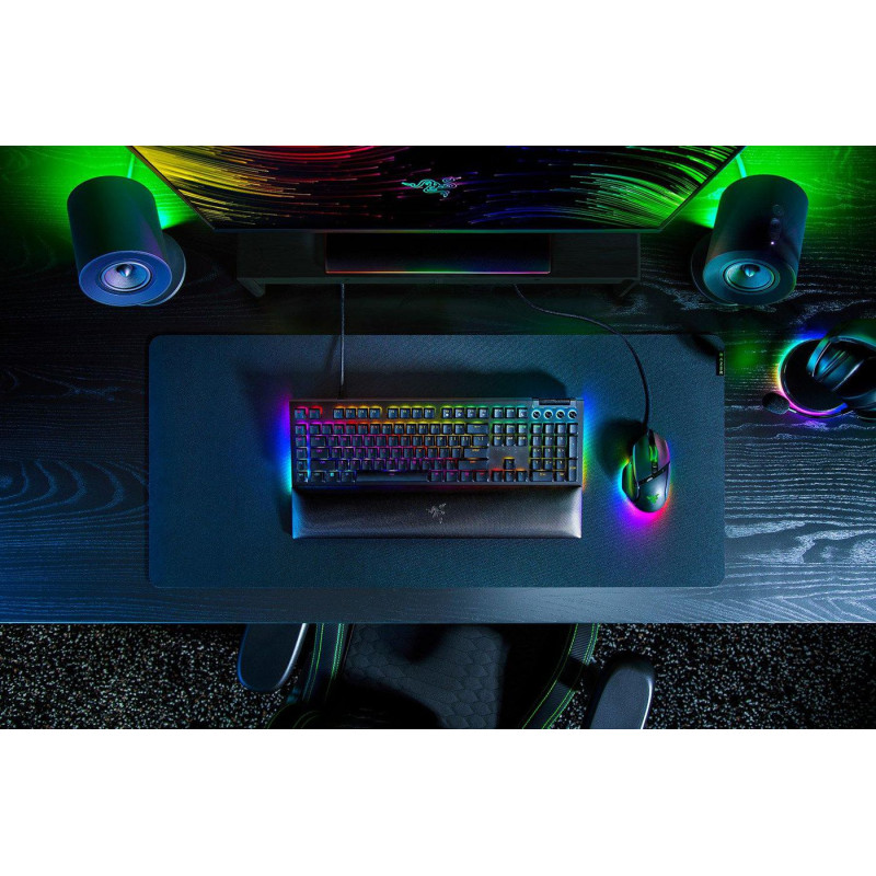 Blackwidow V4 Keyboard Gaming