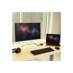 StarTech.com Adaptador Multifunción de Viajes USB-C a VGA co | APLIUM