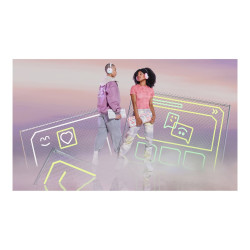 G735 - Off White - Emea | APLIUM