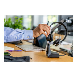 Poly Voyager 4320-M - Auricular - en oreja - Bluetooth - inalámbrico,
