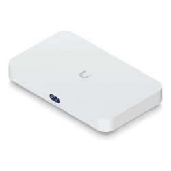 Compact multi-WAN UniFi Cloud Gateway fe