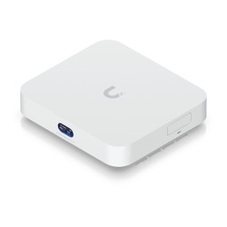 Powerful multi-WAN UniFi Cloud Gateway w