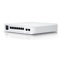 UniFi 8 port GbE POE++switch with SFP+