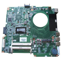 MB DSC 8670M 2GB i7 4500U STD