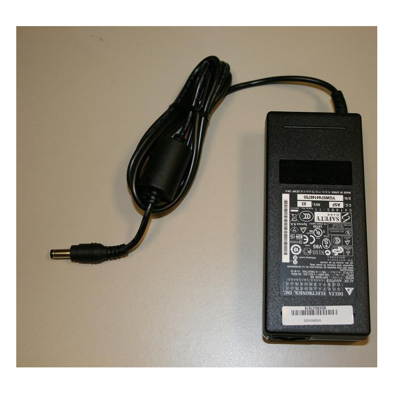 AC Adapter 90W 3-pin 19V 4.74A