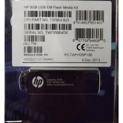 8GB USB flash drive