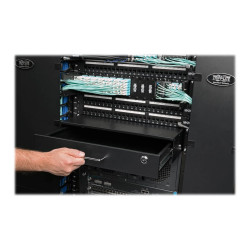 Smartrack 2U Locking | APLIUM