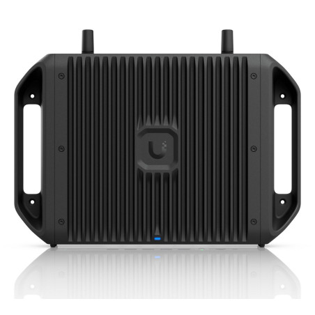 Ruggedized, fanless 10 GbE