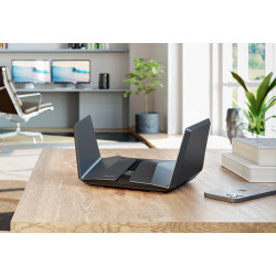 NETGEAR Nighthawk RAXE500 - Enrutador inalámbrico conmutador | APLIUM