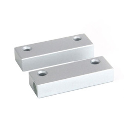Contacto magnético de media potencia lateral, en aluminio, distancia d