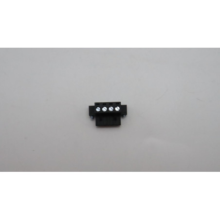 DC input connector for