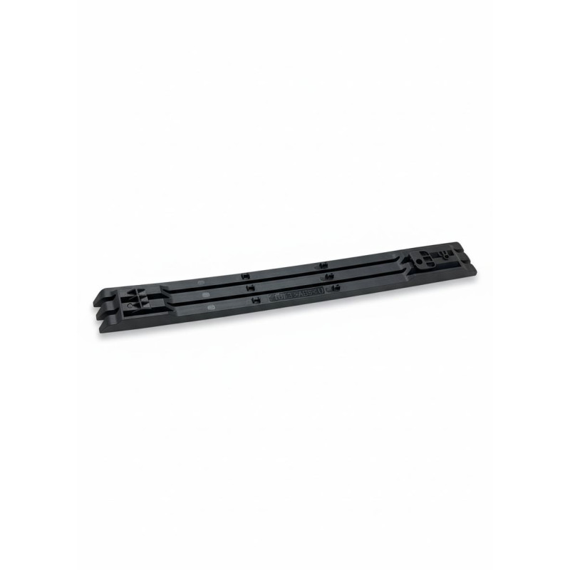 BLADE UPPER
