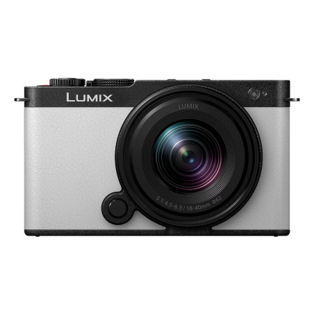 Lumix S9 + S-R1840 Compact
