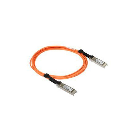 Active patch cable with 2