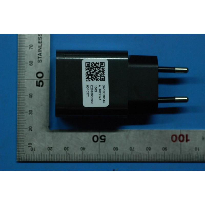 AC Adapter (5,2V 2A)