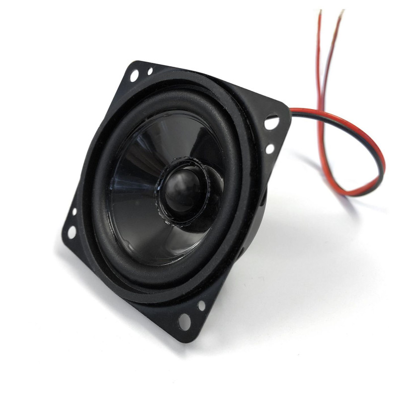 5 speakers, including cable