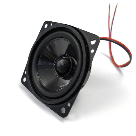 5 speakers, including cable