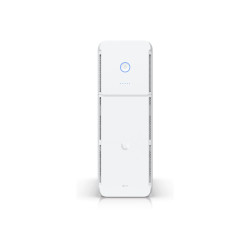 UniFi managed 1 KVA uninterruptible powe