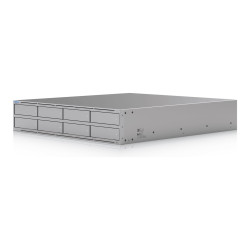 2U rack-mount NAS with 8 2.5/3.5" driv