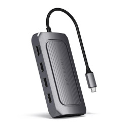 USB4 MULTIPORT ADAPTER WITH