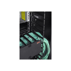APC - Kit de administración de cables para bastidor - negro | APLIUM