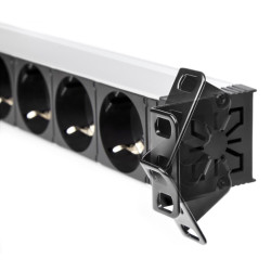 Salicru 680CA000003 - SPS.8F.PDU SCH/SCH 250 V AC - 50/60 Hz | APLIUM